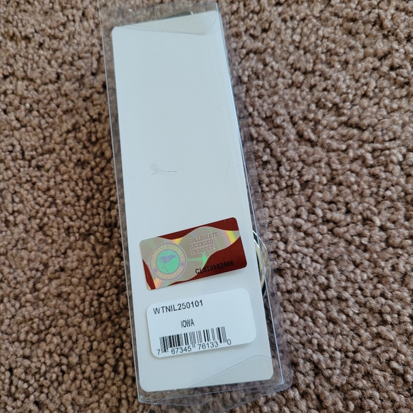 new mens Iowa watch - Picture 3 of 10